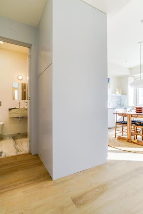 Modern & Bright - Faro Mercado Apt 22 Exterior photo